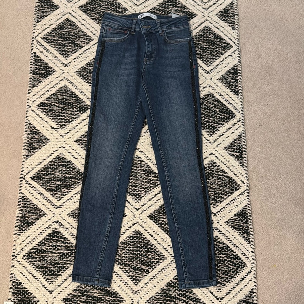 Zara embellish jeans dark blue middle rise